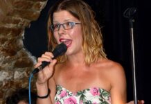 OD TURBO LIMAČ SHOWA DO PRVOG ALBUMA: ANDREA RAKOČEVIĆ UOČI NASTUPA U ARENI OBJAVILA SINGL ‘PLANET MAJMUNA’